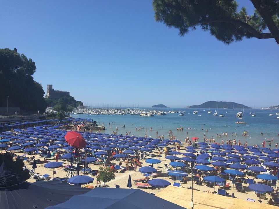 Affittacamere La Baia Di Lerici Exterior foto